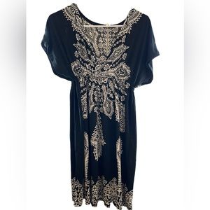 CHRISTINALOVE low neck mini dress. Black and white